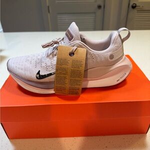 Nike Women's Sneakers - Light Pink and White